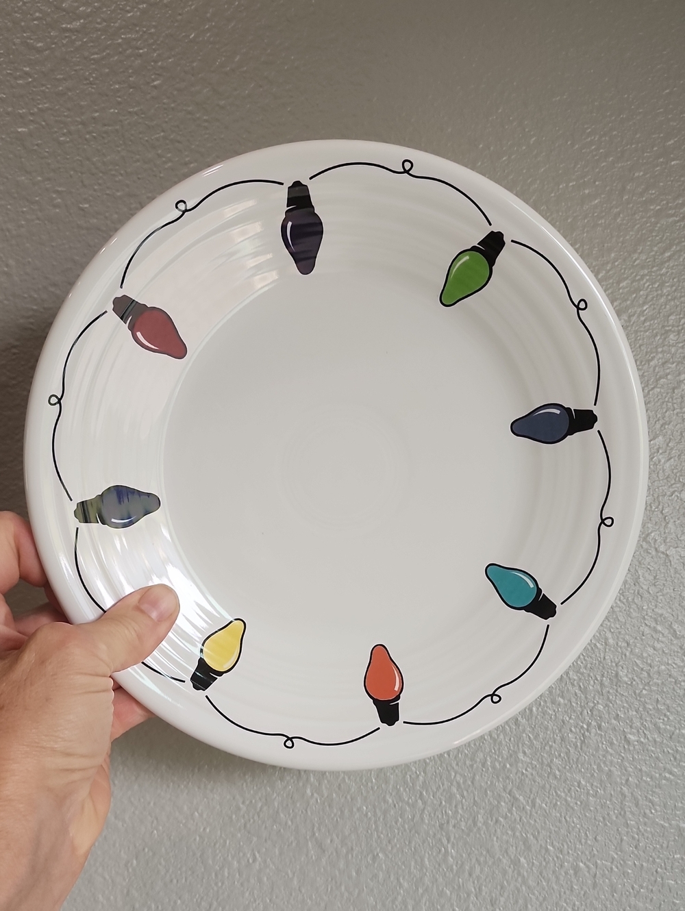 FIESTA "STRING OF CHRISTMAS LIGHTS" PLATE